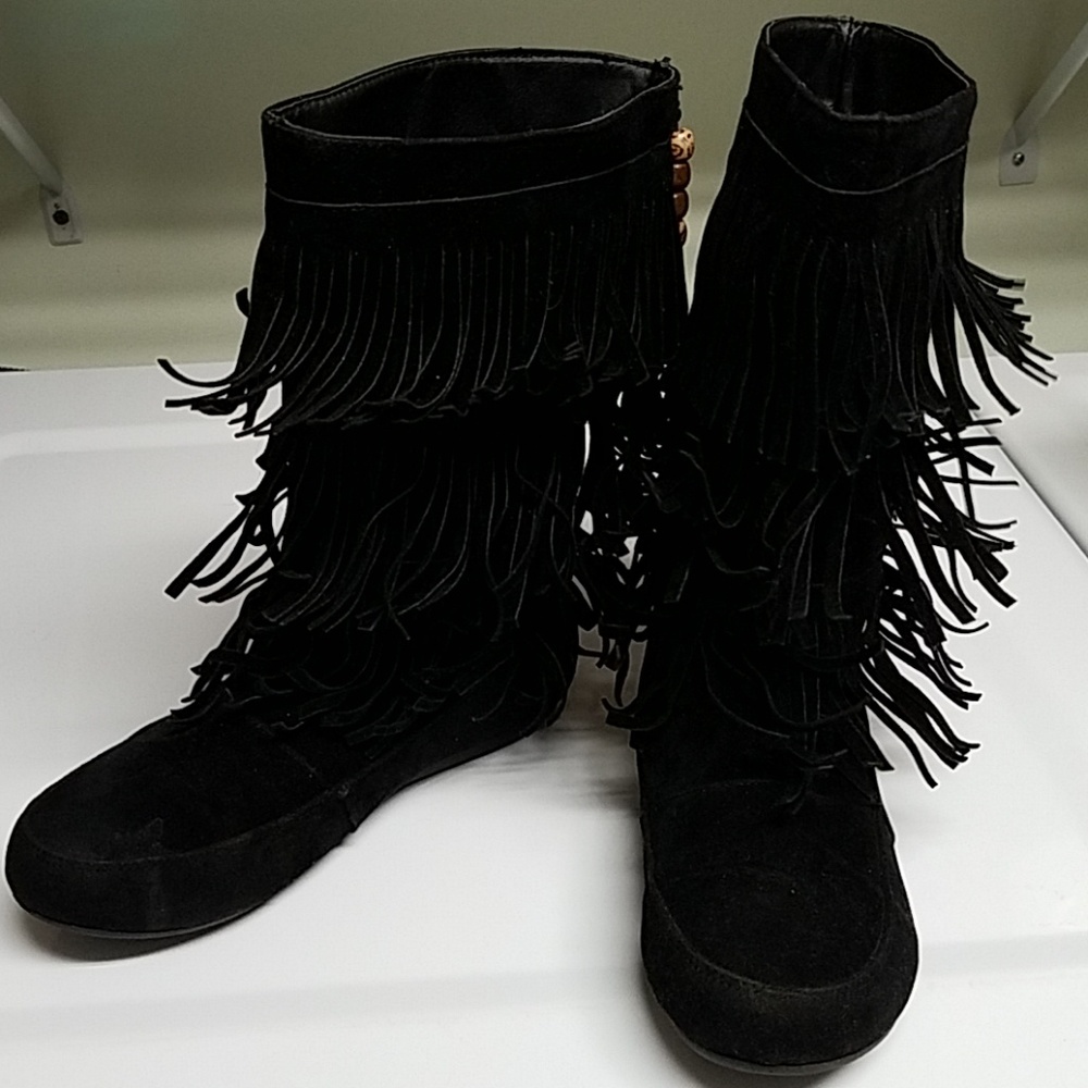 Women's Black Fringe Boots Size 8